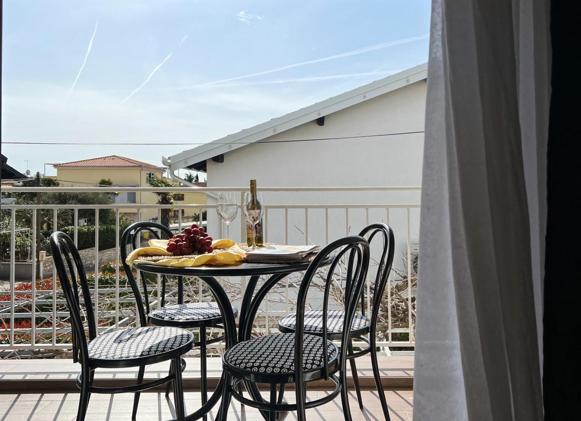 Apartments Teodora Maria Novigrad Istria Eksteriør bilde